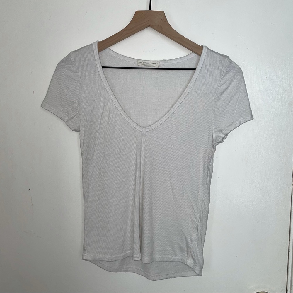 Comfy V-Neck T-Shirt 🥥
